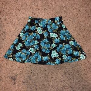 Blue rose skirt